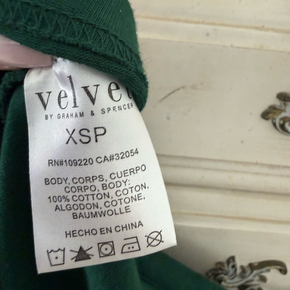Anthropologie Velvet by Graham Spencer Green Puff Sleeve Dress - Picture 5 of 5